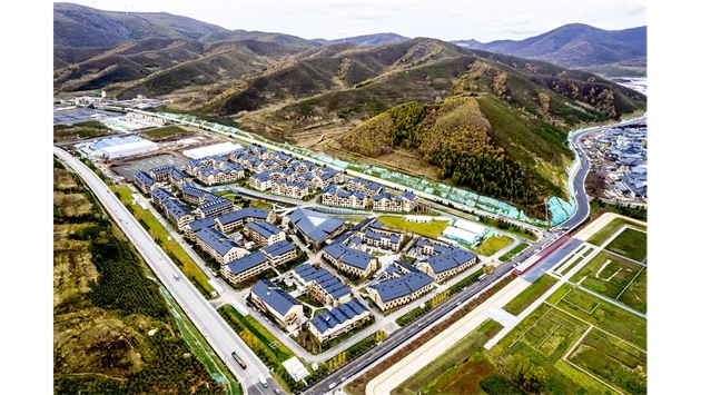 標(biāo)題：北京2022年冬奧會(huì)和冬殘奧會(huì)張家口賽區(qū)奧運(yùn)村
瀏覽次數(shù)：1055
發(fā)表時(shí)間：2023-11-07